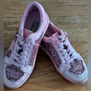 Vintage Havana Alexis glitter hot pink. Good used condition. Smoke free home